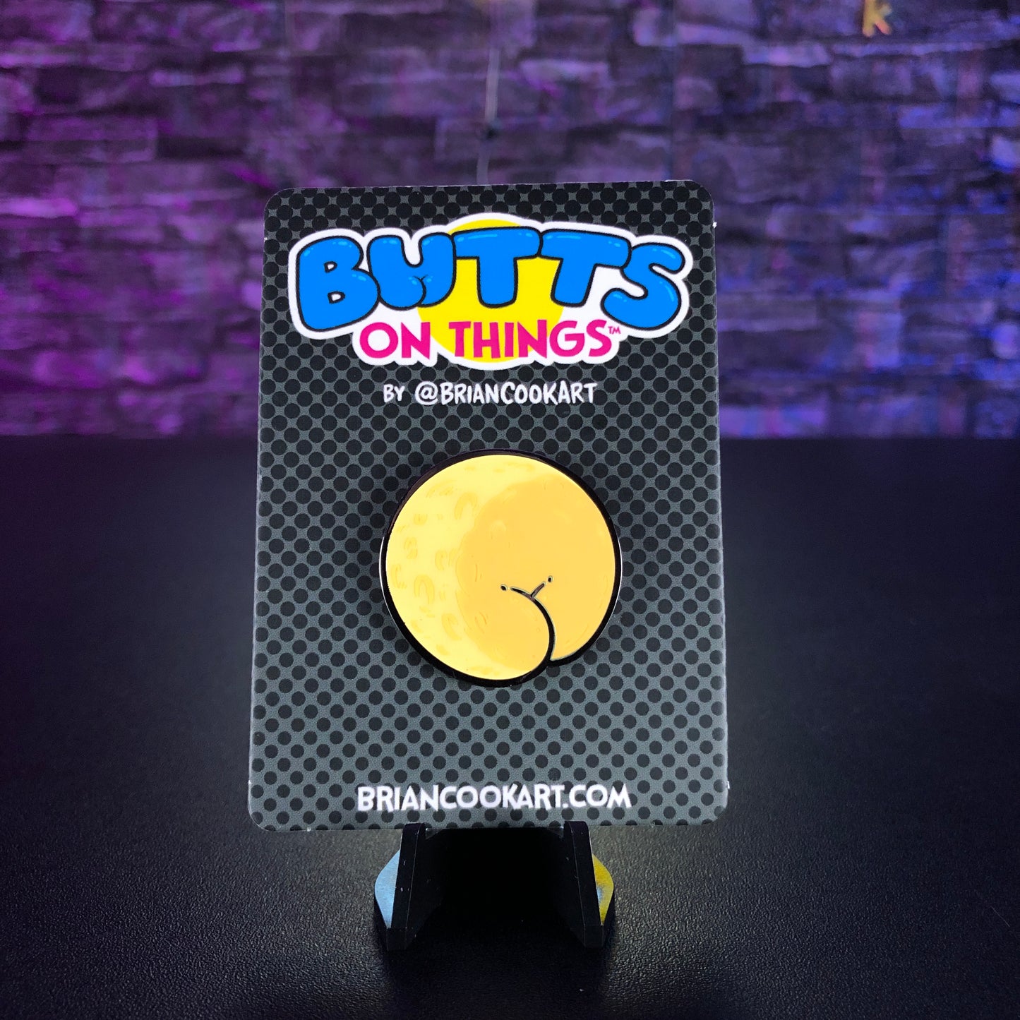 Luna Pin