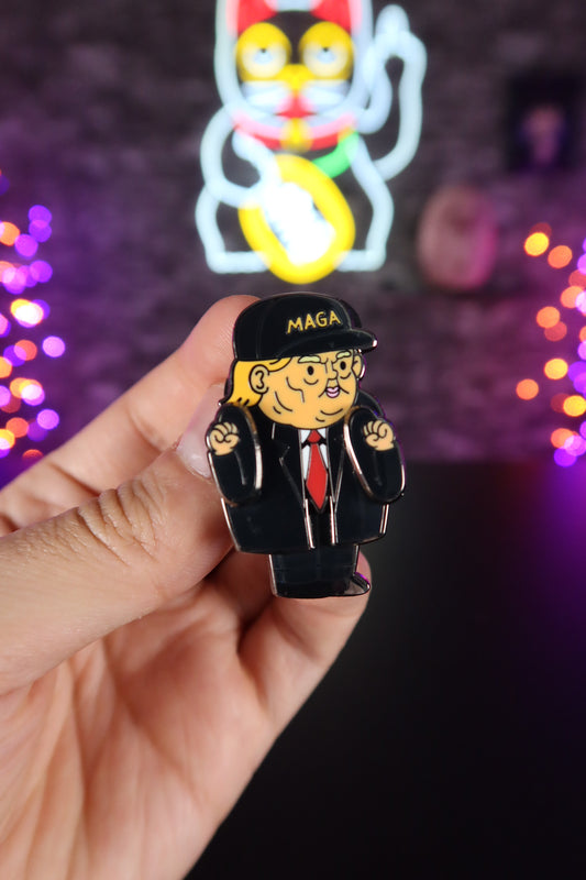 Trompas MAGA Pin