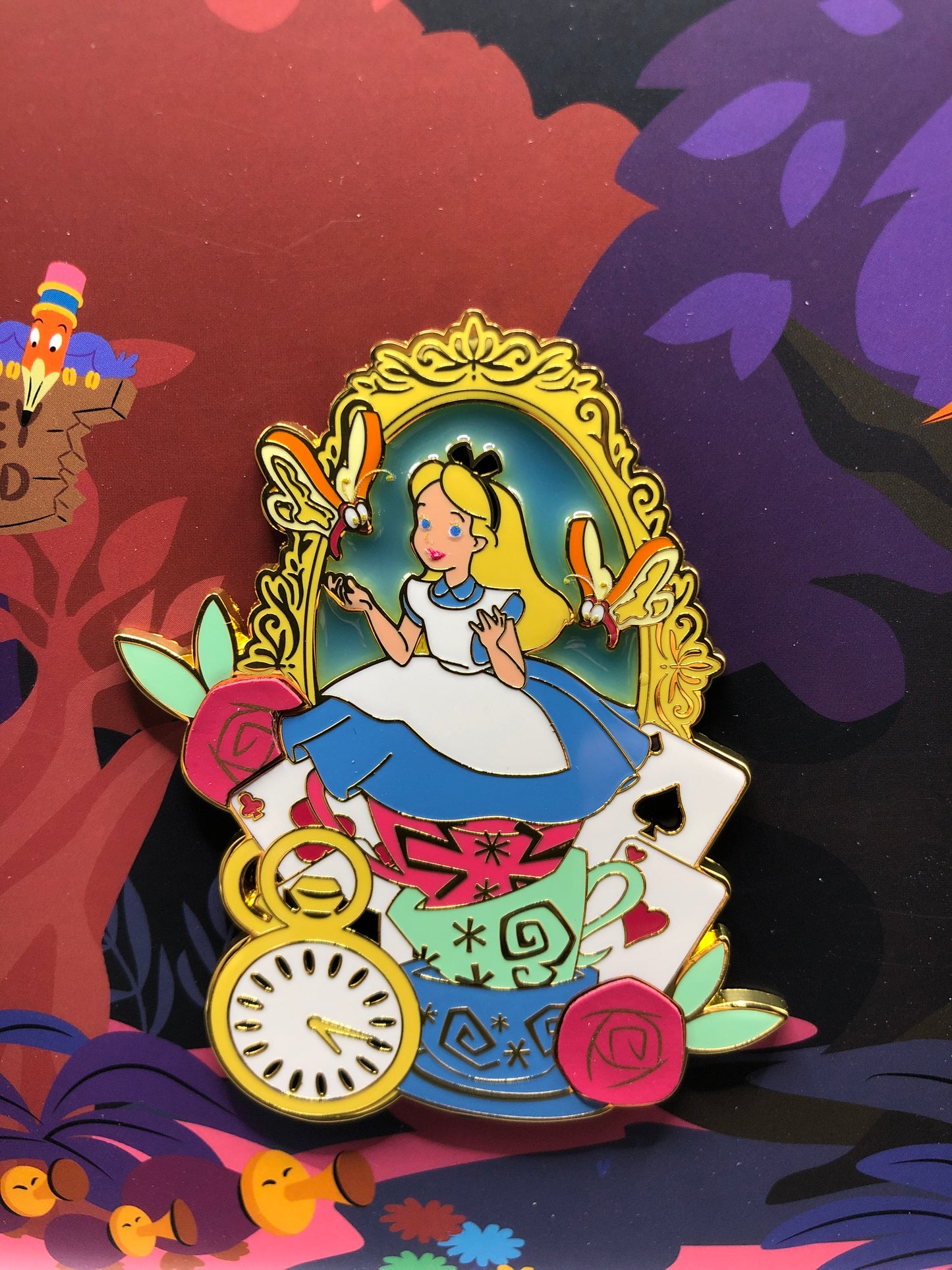 Alice in Wonderland Pin (Exclusivo Rattonera)