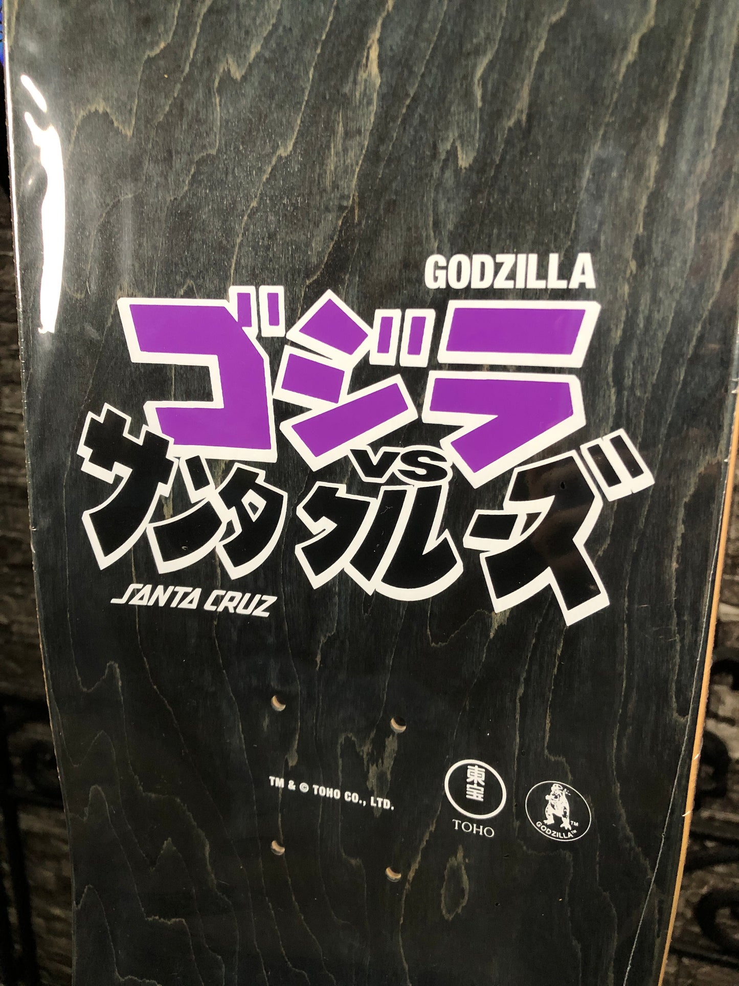 Patineta Santa Cruz / Godzilla (Shin Knox Firepit)