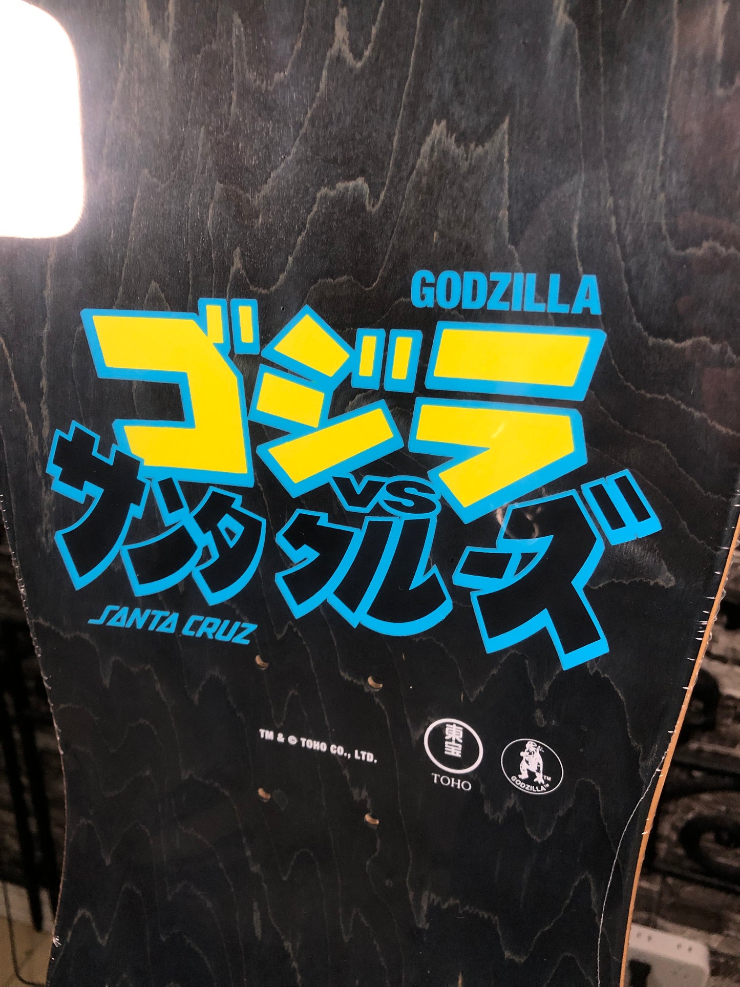 Patineta Santa Cruz / Godzilla (Mothra Natas)